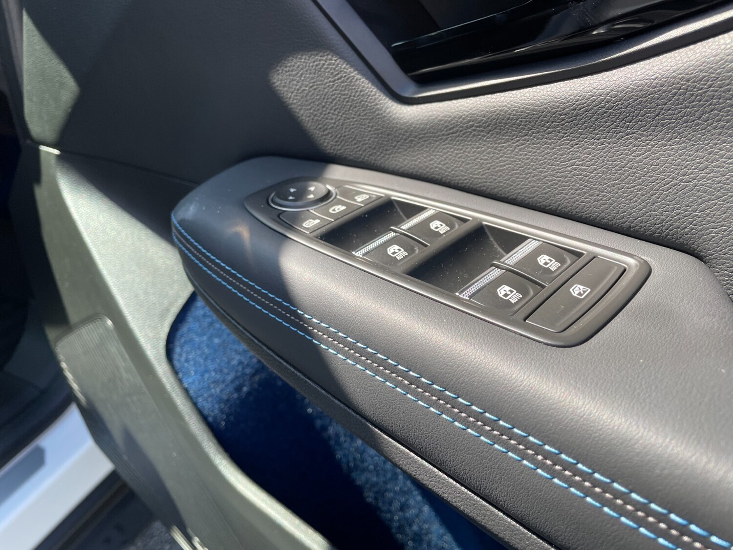 Used Renault Scenic E-Tech 2024 for sale - 76276425: Photo 27