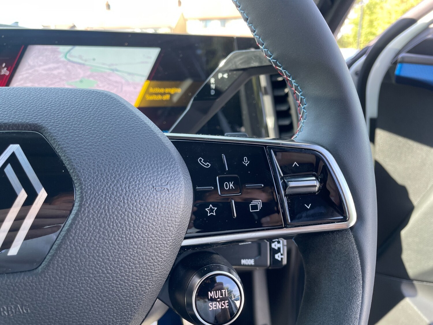 Used Renault Scenic E-Tech 2024 for sale - 76276425: Photo 32