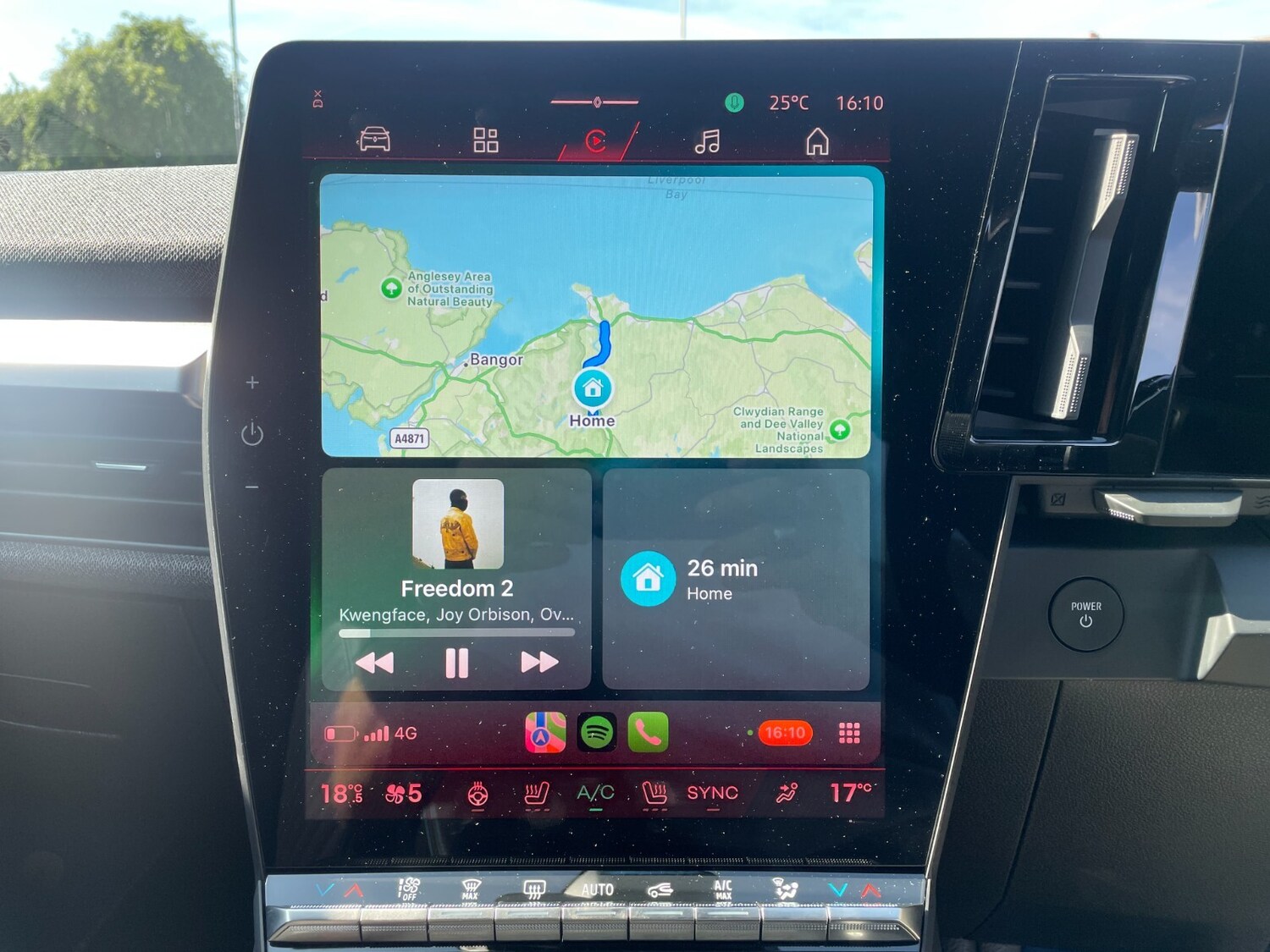 Used Renault Scenic E-Tech 2024 for sale - 76276425: Photo 36