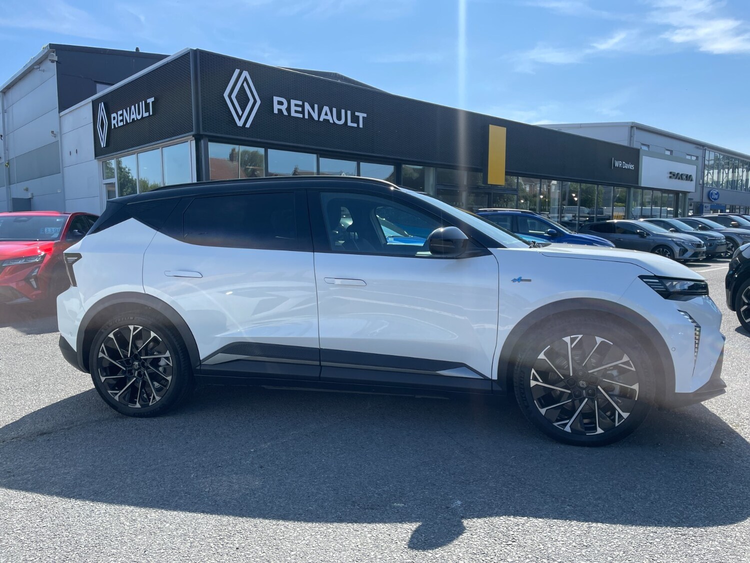 Used Renault Scenic E-Tech 2024 for sale - 76276425: Photo 8