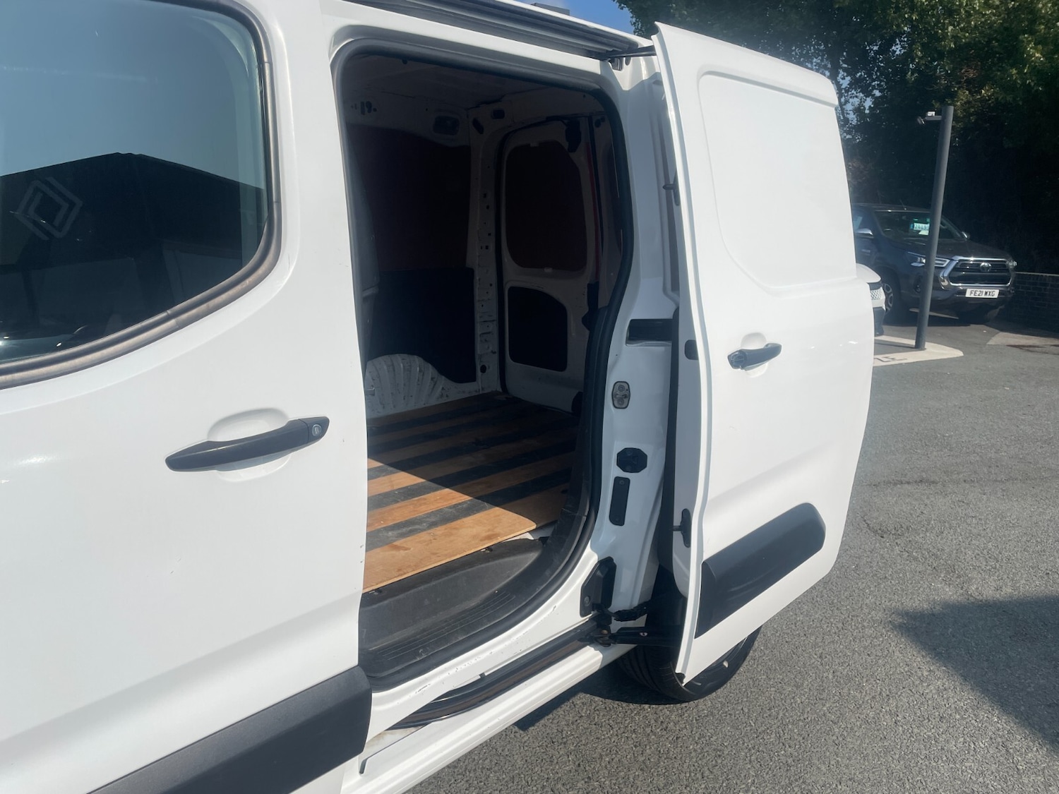 Used Vauxhall Combo 2020 for sale - 76276759: Photo 12