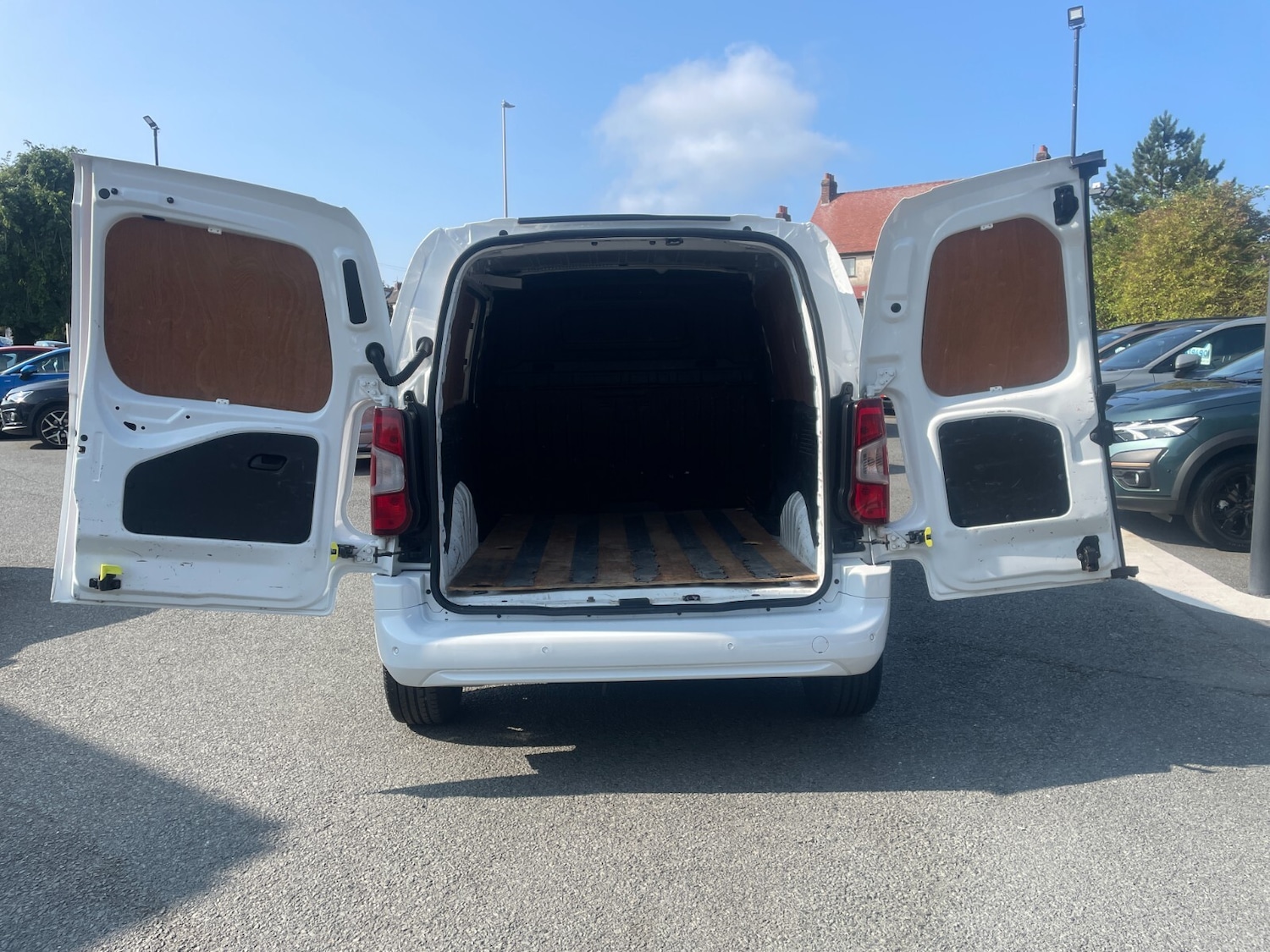 Used Vauxhall Combo 2020 for sale - 76276759: Photo 14