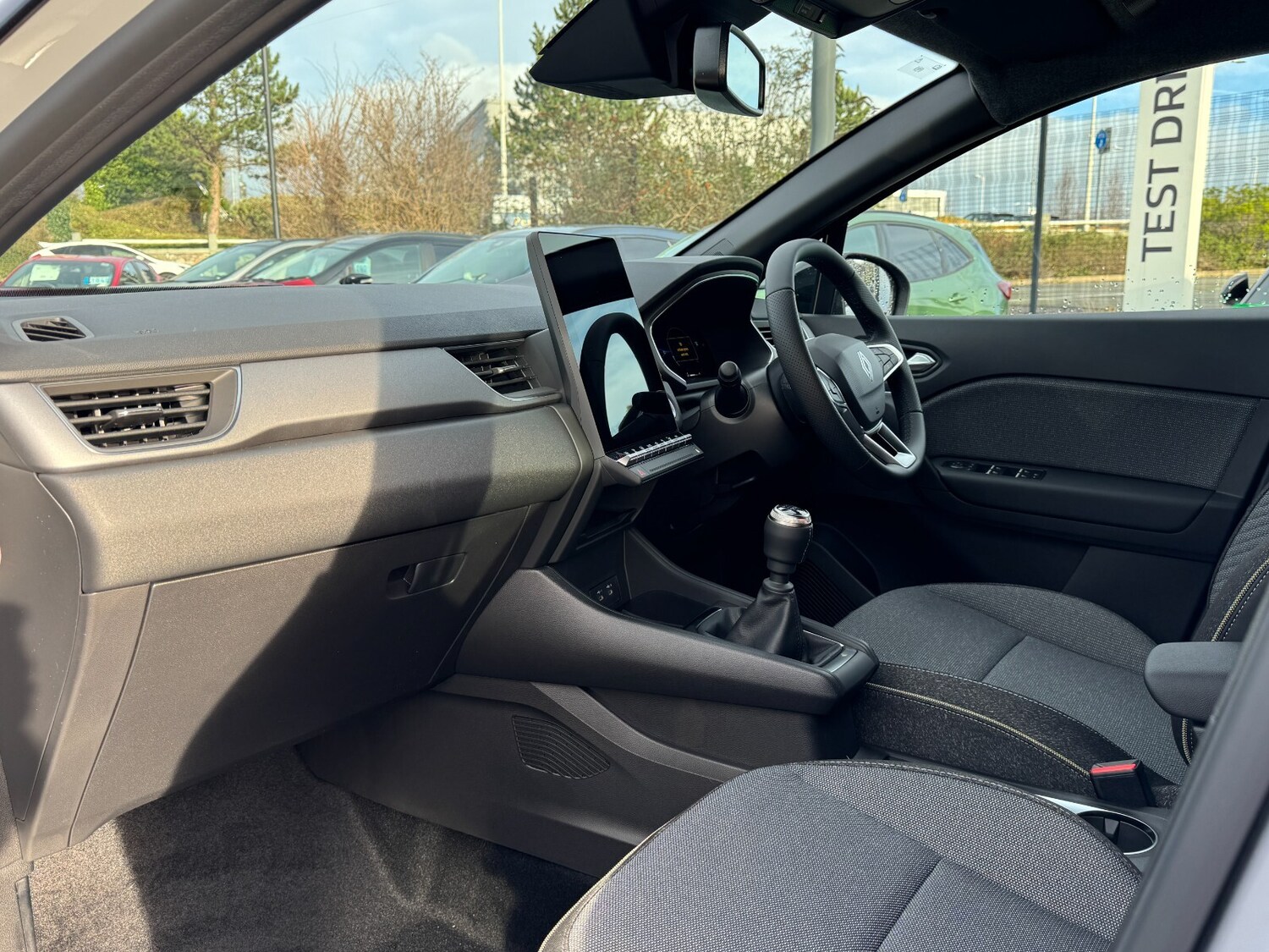 Used Renault Captur 2025 for sale - 76826814: Photo 23