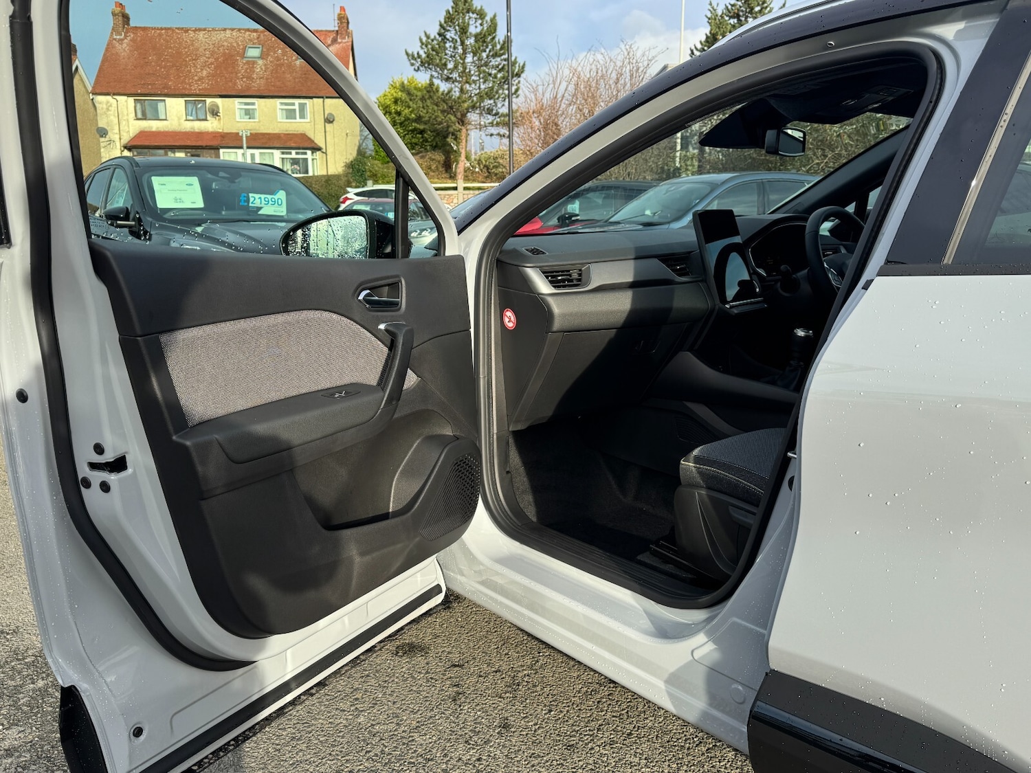 Used Renault Captur 2025 for sale - 76826814: Photo 24