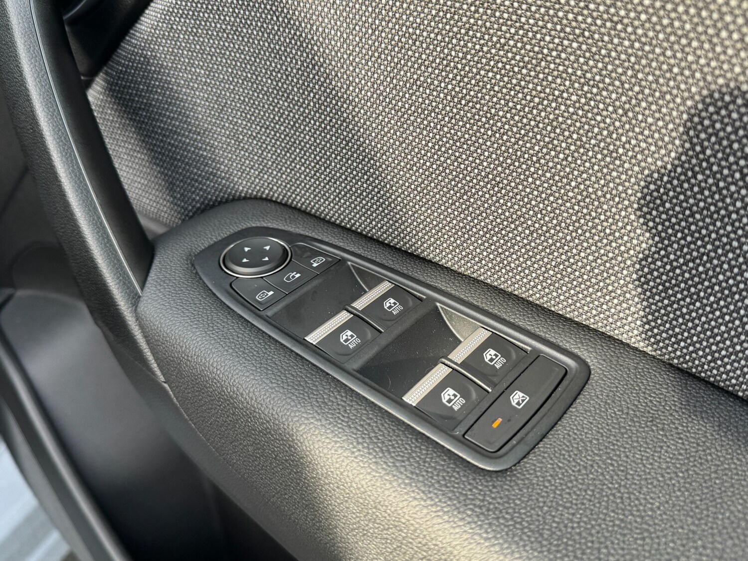 Used Renault Captur 2025 for sale - 76826814: Photo 26