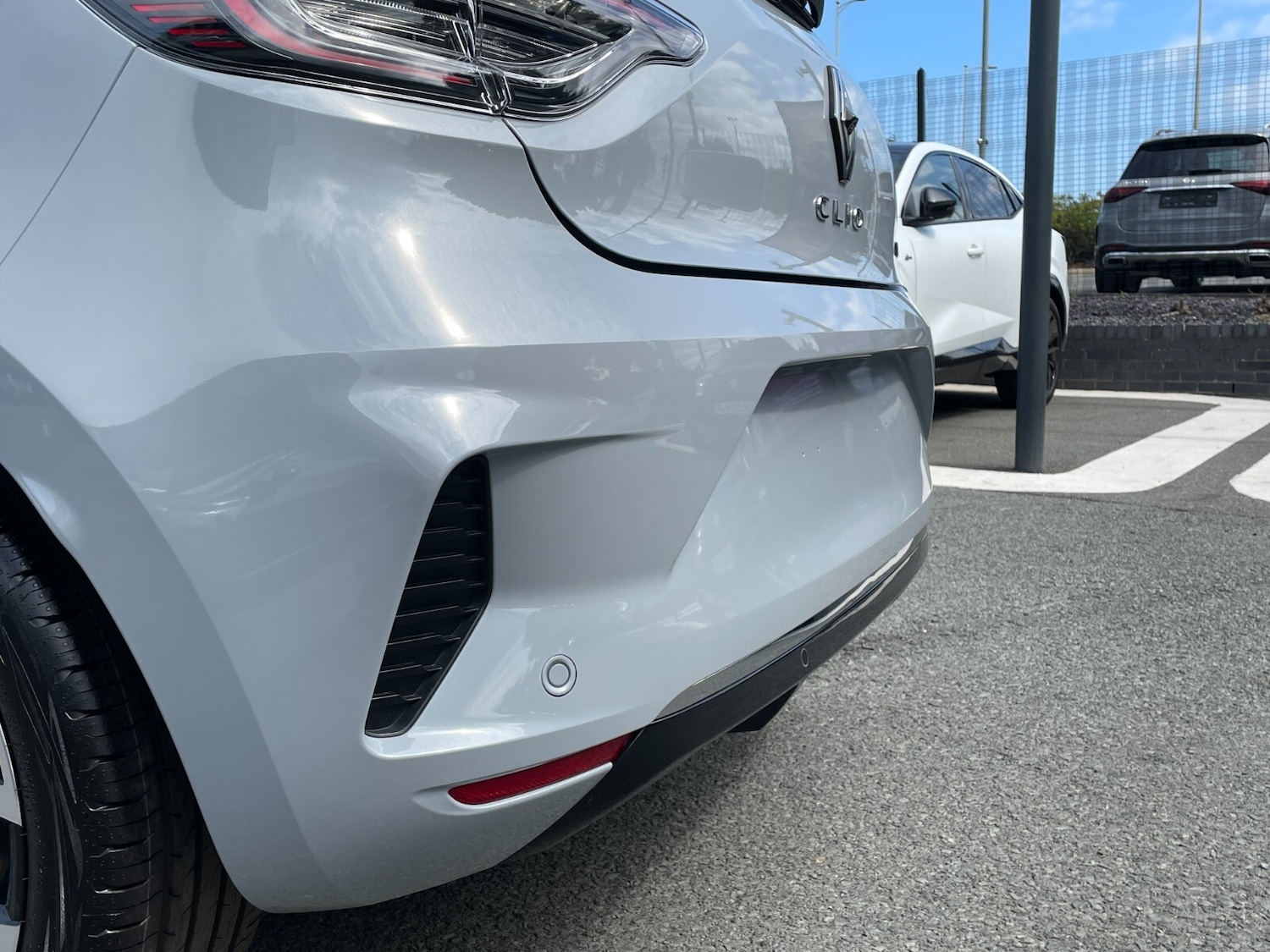 Used Renault Clio 2025 for sale - 76773170: Photo 15