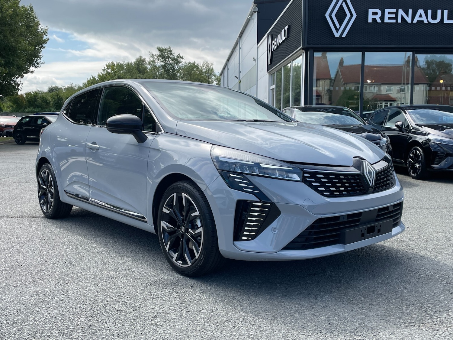 Used Renault Clio 2025 for sale - 76773170: Photo 9