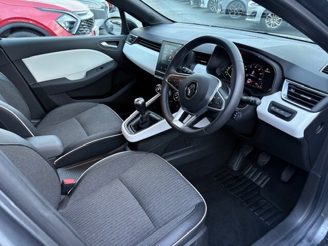 Used Renault Clio 2022 for sale - 76826816: Photo 10