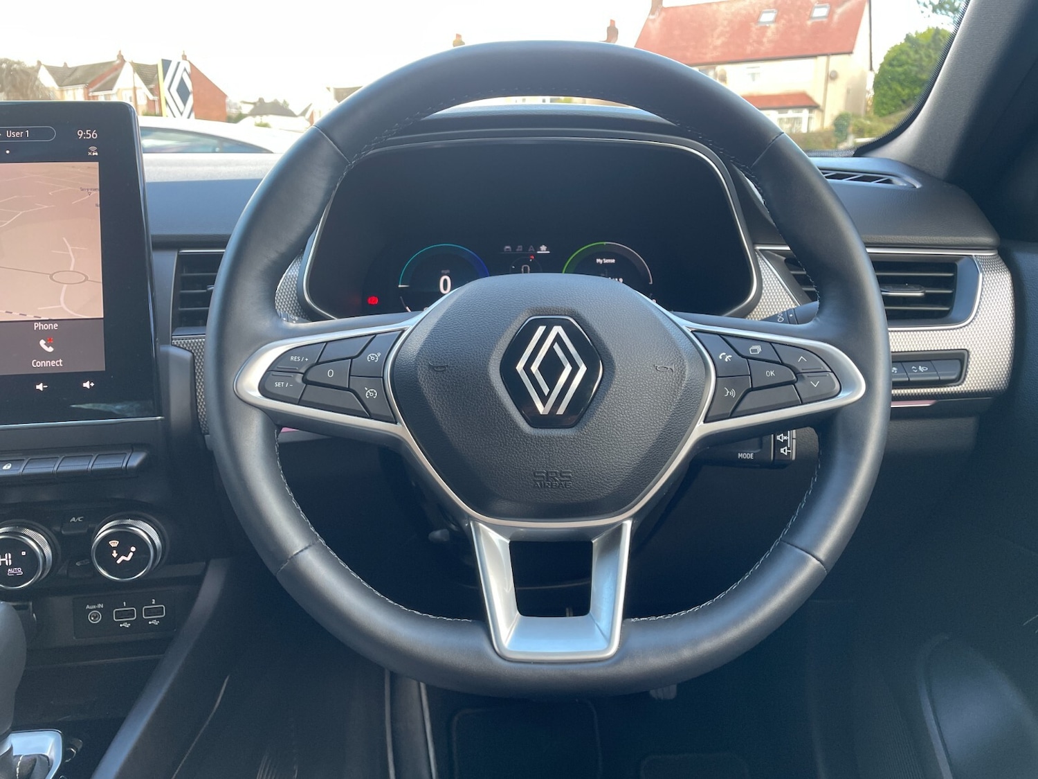 Used Renault Arkana 2024 for sale - 76640259: Photo 29