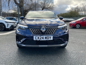 Used Renault Arkana 2024 for sale - 76640259: Photo