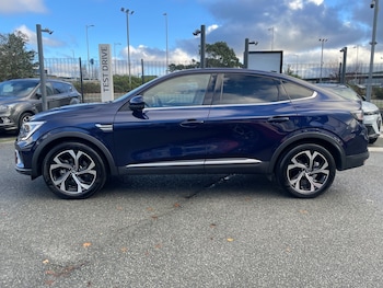 Used Renault Arkana 2024 for sale - 76640259: Photo