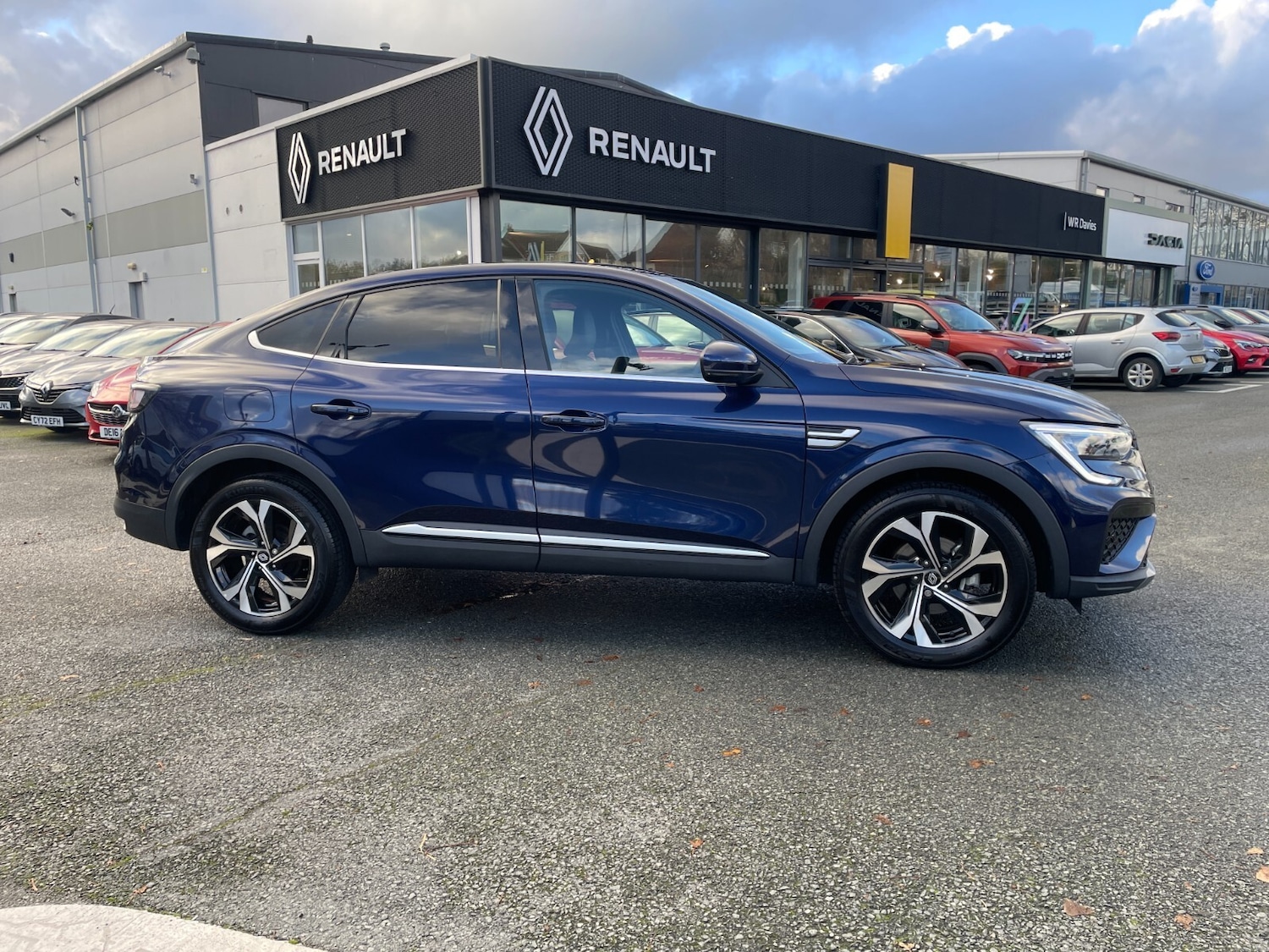 Used Renault Arkana 2024 for sale - 76640259: Photo 8