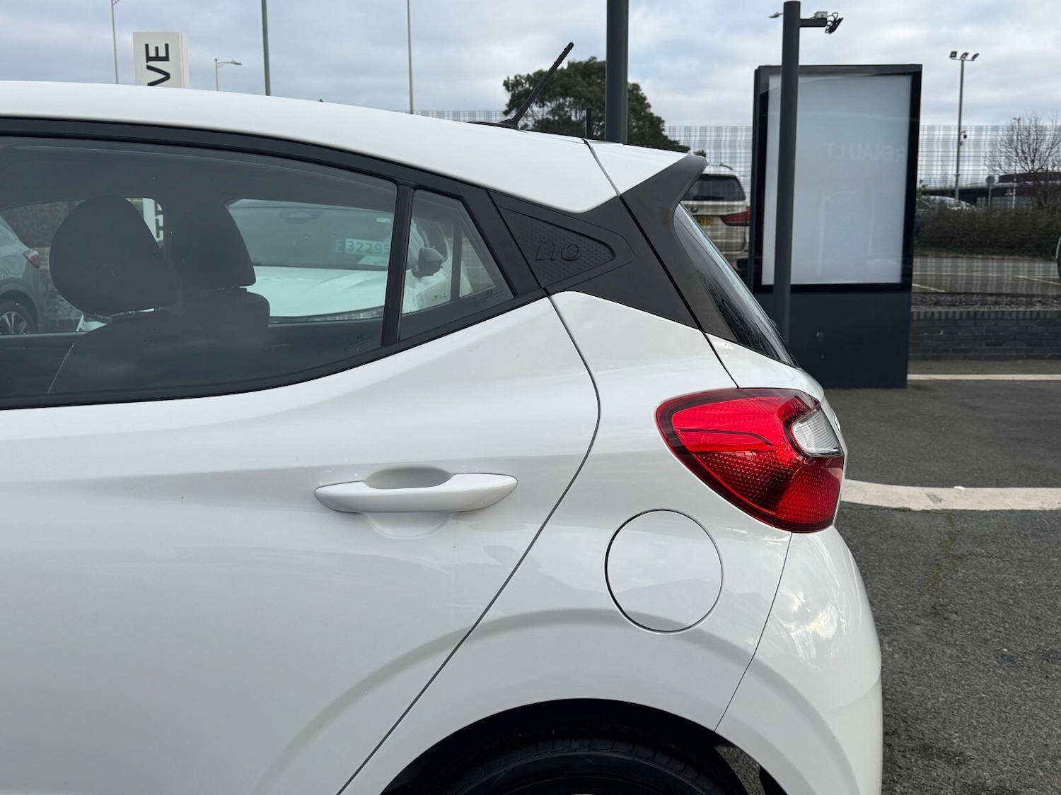 Used Hyundai i10 2024 for sale - 77070928: Photo 13