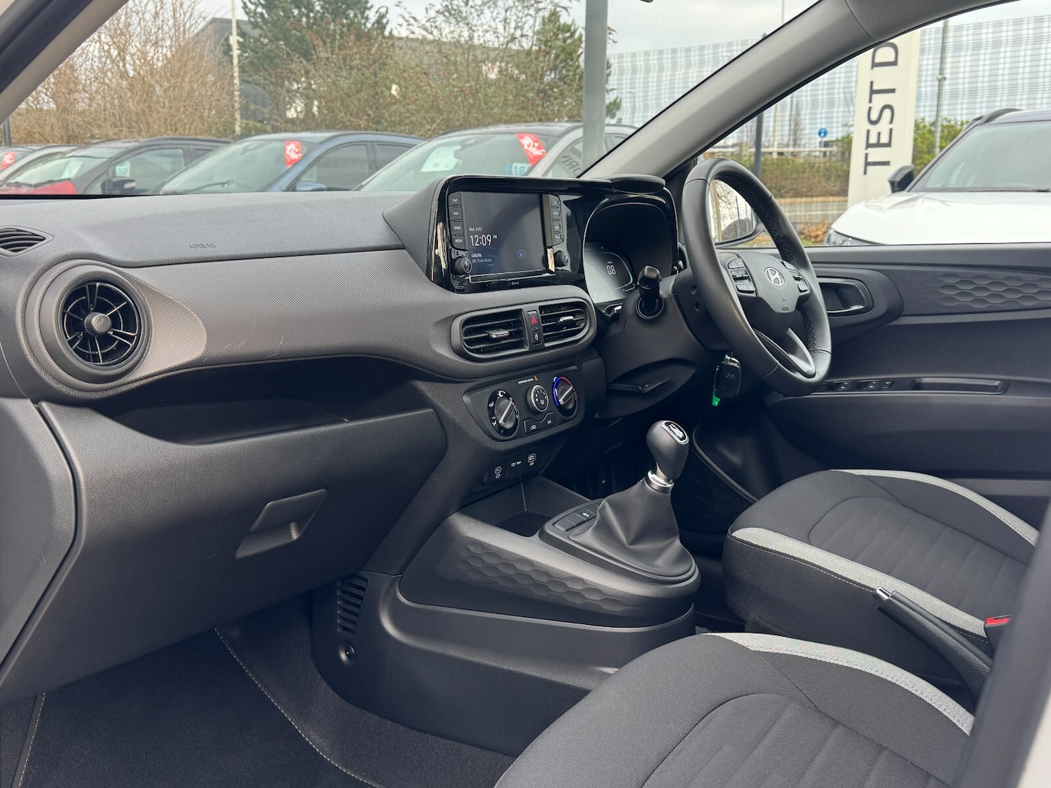 Used Hyundai i10 2024 for sale - 77070928: Photo 16