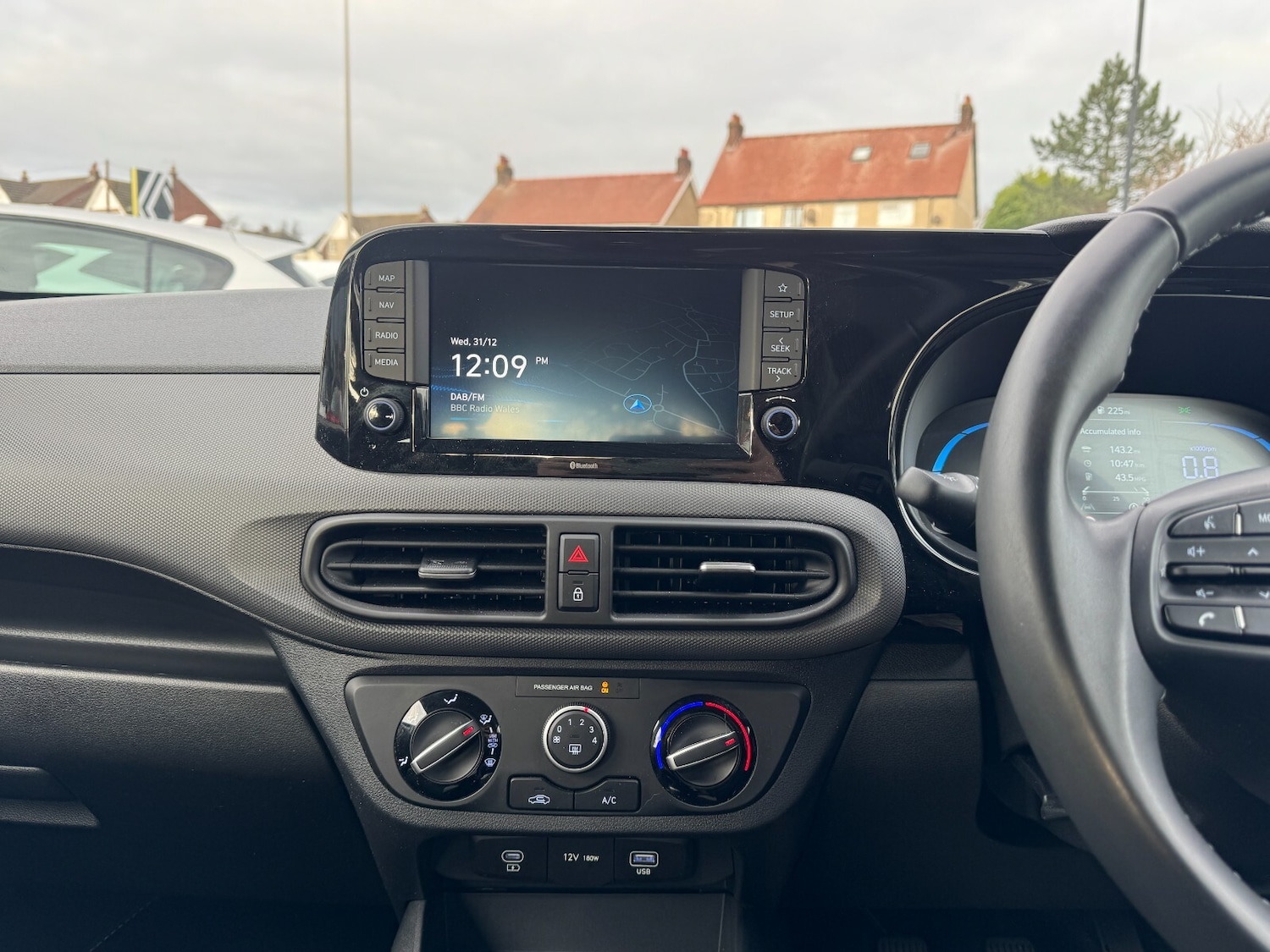 Used Hyundai i10 2024 for sale - 77070928: Photo 24