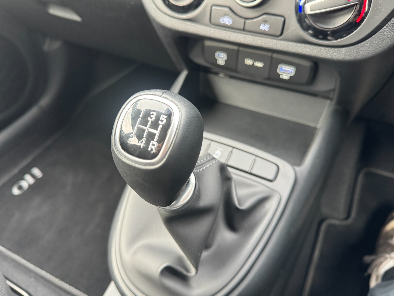 Used Hyundai i10 2024 for sale - 77070928: Photo 29