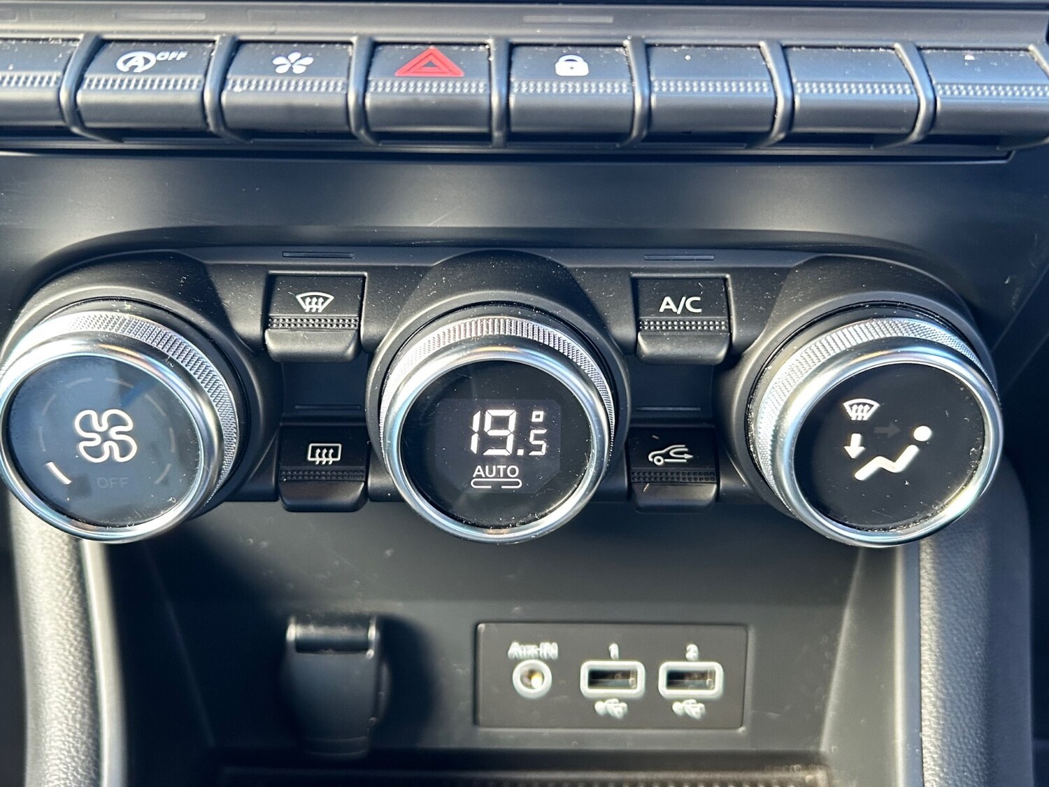 Used Renault Captur 2021 for sale - 76344017: Photo 15