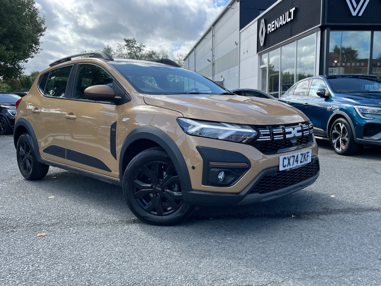Used Dacia Sandero Stepway 2024 for sale - 76276290: Photo 1