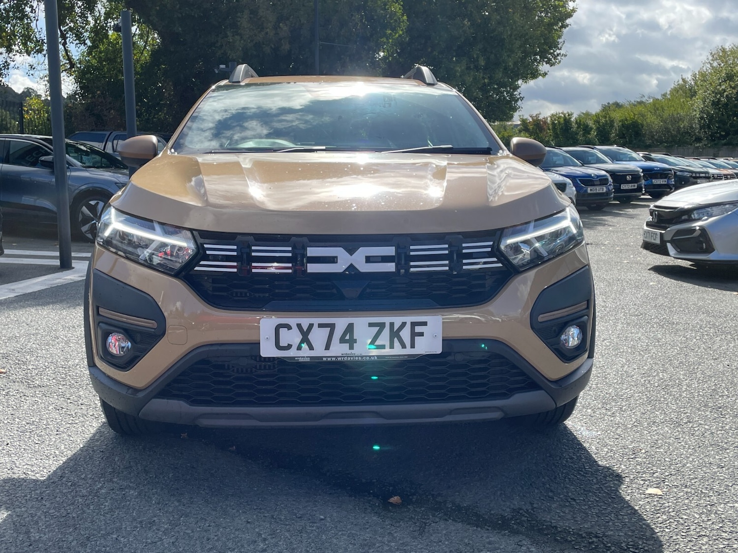 Used Dacia Sandero Stepway 2024 for sale - 76276290: Photo 2