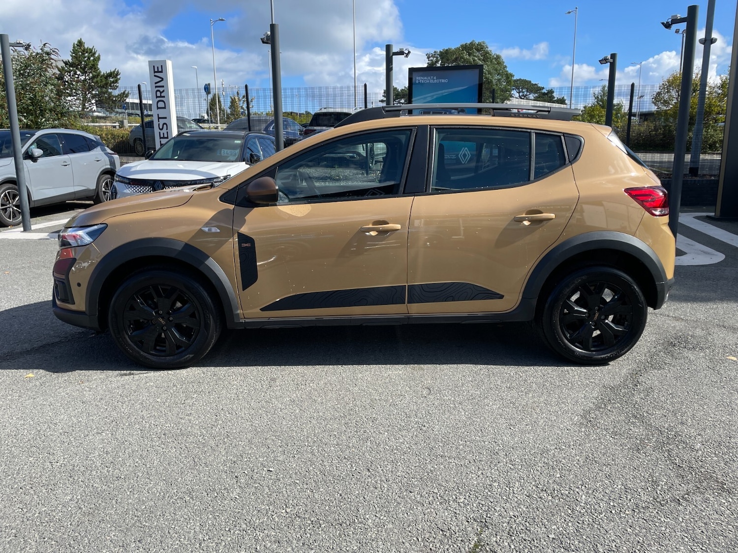 Used Dacia Sandero Stepway 2024 for sale - 76276290: Photo 4