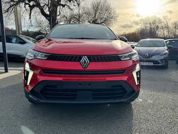 Used Renault Captur 2025 for sale - 76826810: Photo