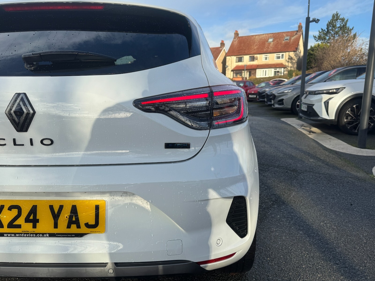 Used Renault Clio 2024 for sale - 77389052: Photo 20