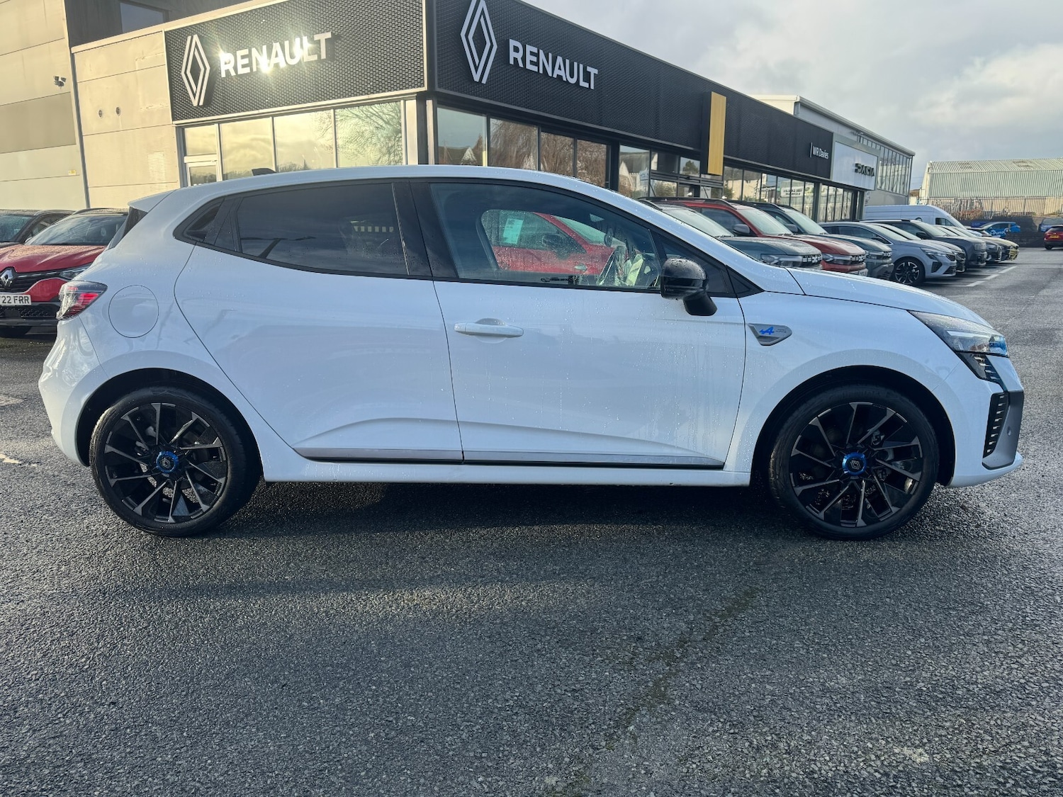 Used Renault Clio 2024 for sale - 77389052: Photo 8