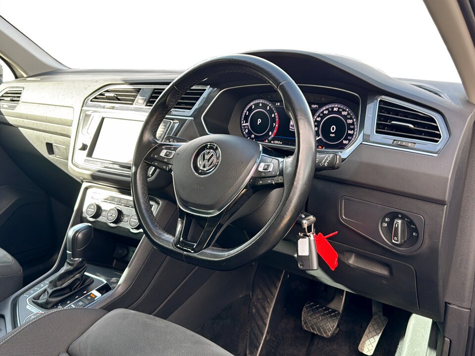 Used Volkswagen Tiguan 2016 for sale - 77545166: Photo 17