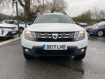 Used Dacia Duster 2017 for sale - 76514904: Photo