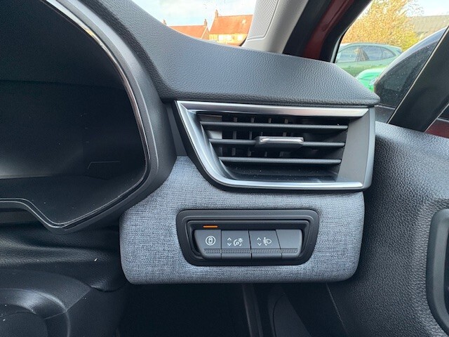 Used Renault Clio 2025 for sale - 76773168: Photo 10