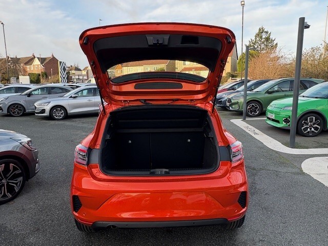 Used Renault Clio 2025 for sale - 76773168: Photo 14