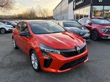 2025 - 1.0 TCe 90 Evolution 5dr