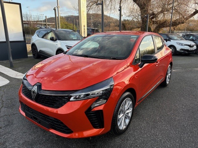 Used Renault Clio 2025 for sale - 76773168: Photo 3