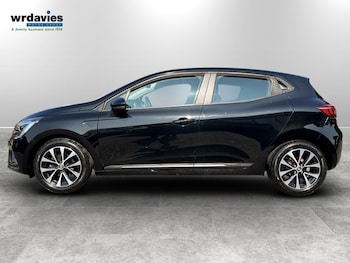 Used Renault Clio 2023 for sale - 79226158: Photo