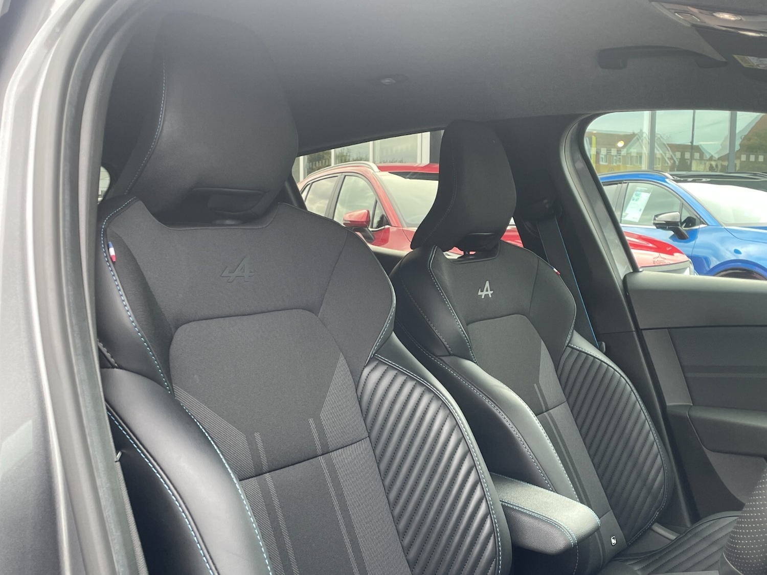 Used Renault Clio 2023 for sale - 77157864: Photo 25