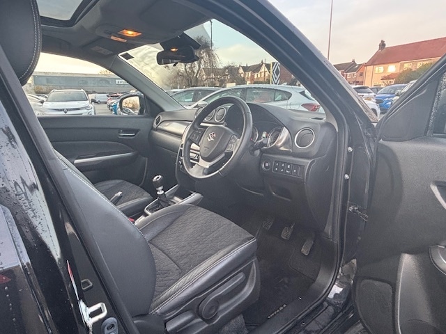 Used Suzuki Vitara 2023 for sale - 76826600: Photo 10