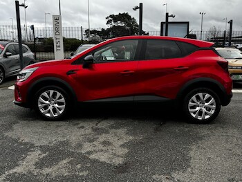 Used Renault Captur 2022 for sale - 77293483: Photo