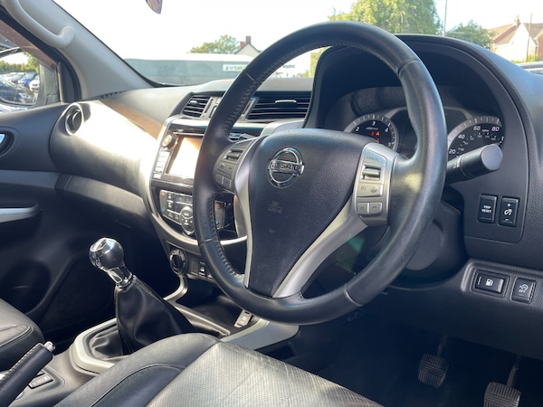 Used Nissan Navara 2017 for sale - 76276200: Photo 21
