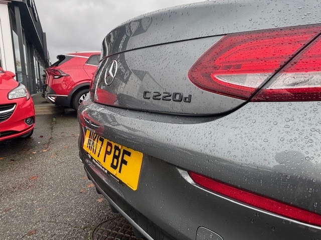 Used Mercedes-Benz C Class 2017 for sale - 76635581: Photo 10