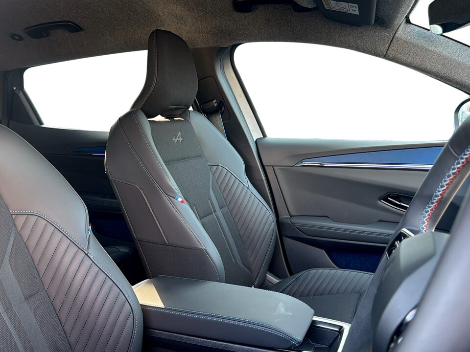 Used Renault Scenic E-Tech 2025 for sale - 77755575: Photo 19