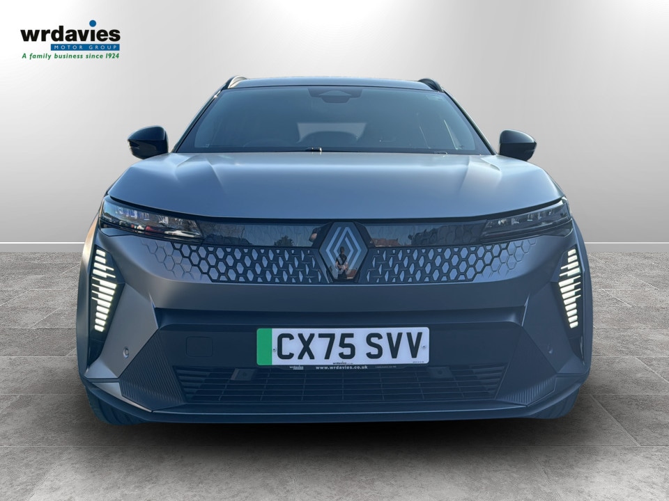 Used Renault Scenic E-Tech 2025 for sale - 77755575: Photo 2