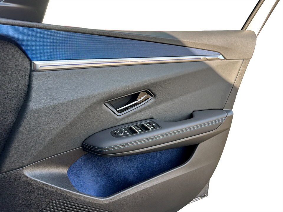 Used Renault Scenic E-Tech 2025 for sale - 77755575: Photo 28