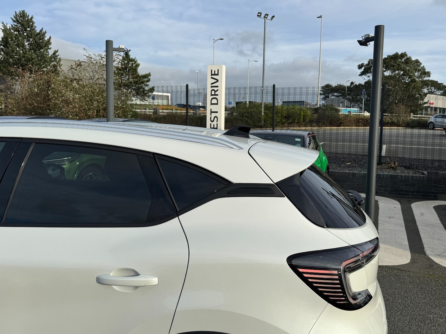 Used Renault Captur 2025 for sale - 76826811: Photo 17