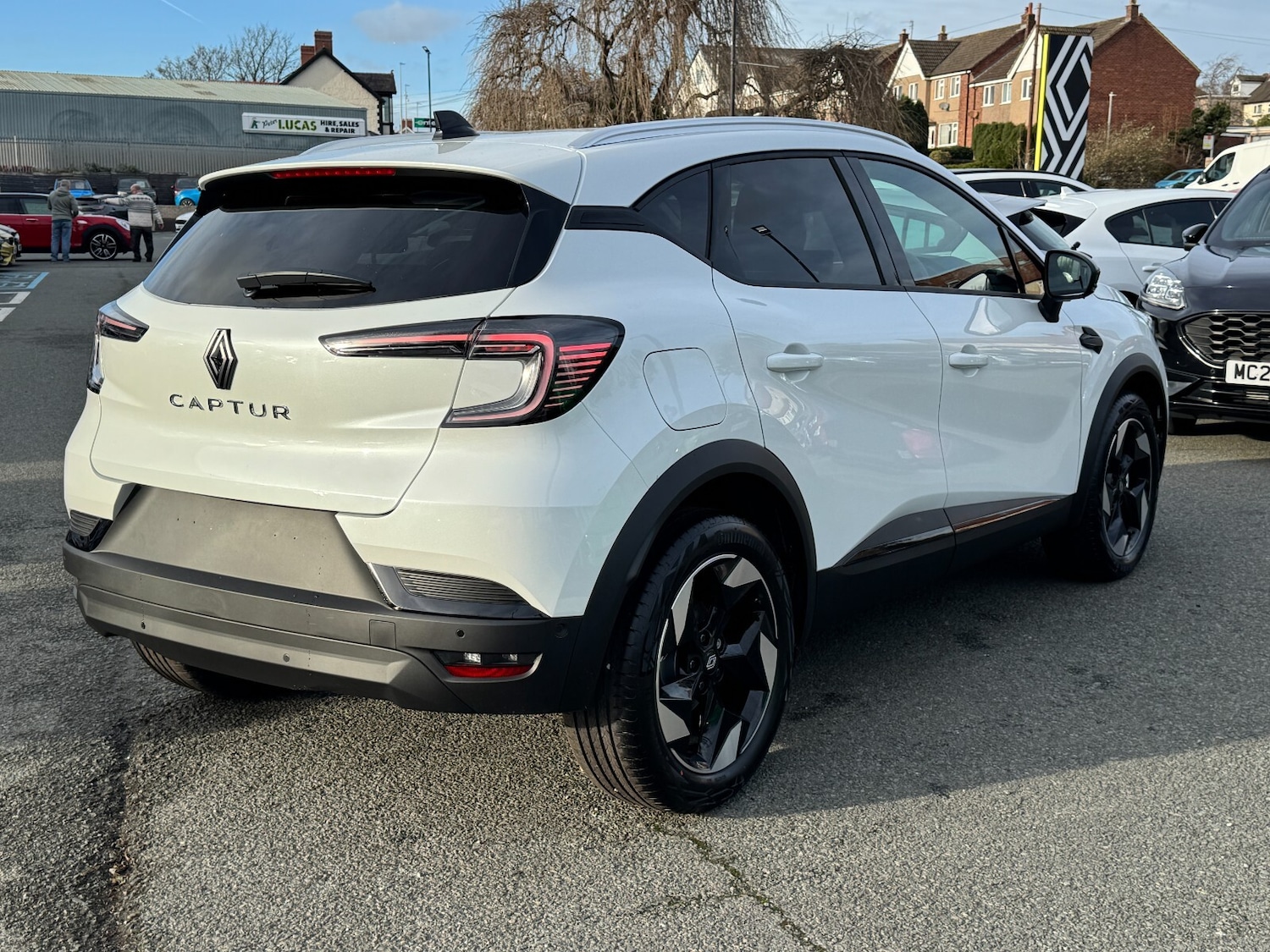 Used Renault Captur 2025 for sale - 76826811: Photo 7