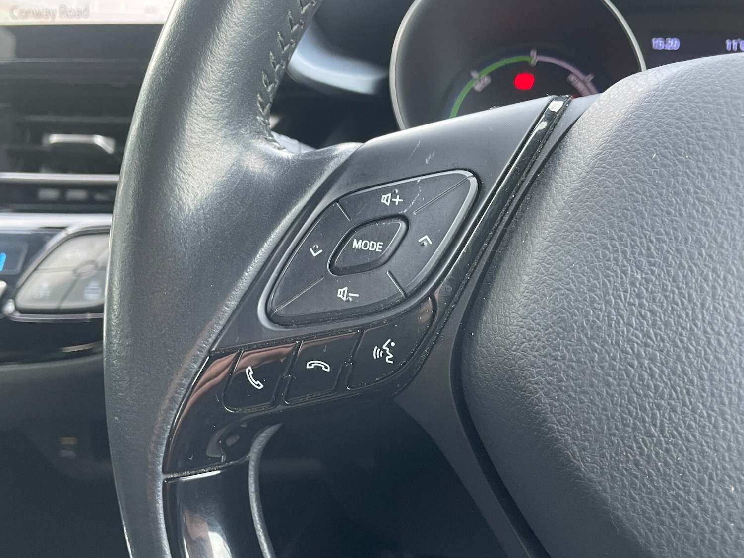 Used Toyota C-HR 2021 for sale - 76580076: Photo 32