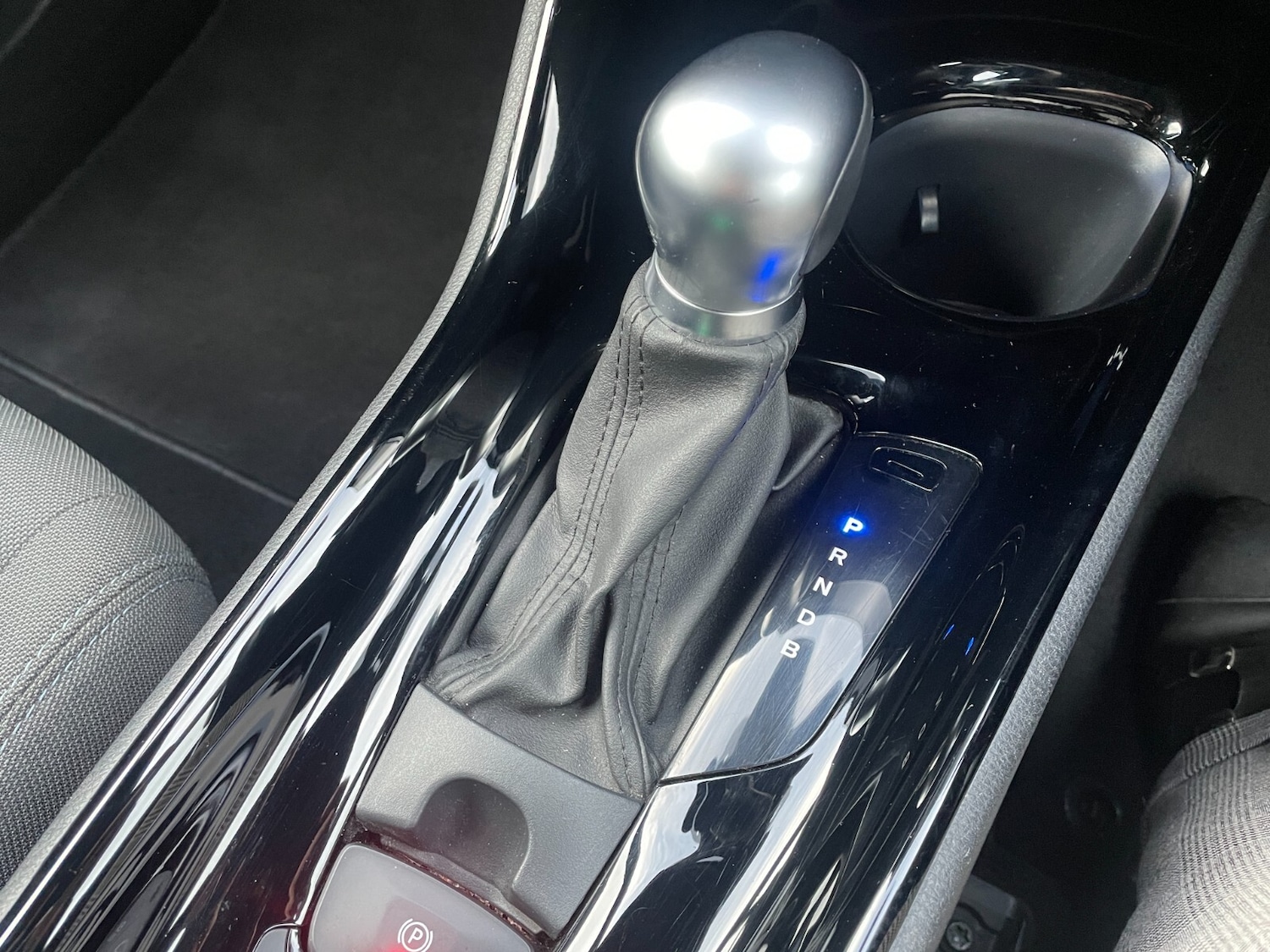 Used Toyota C-HR 2021 for sale - 76580076: Photo 47