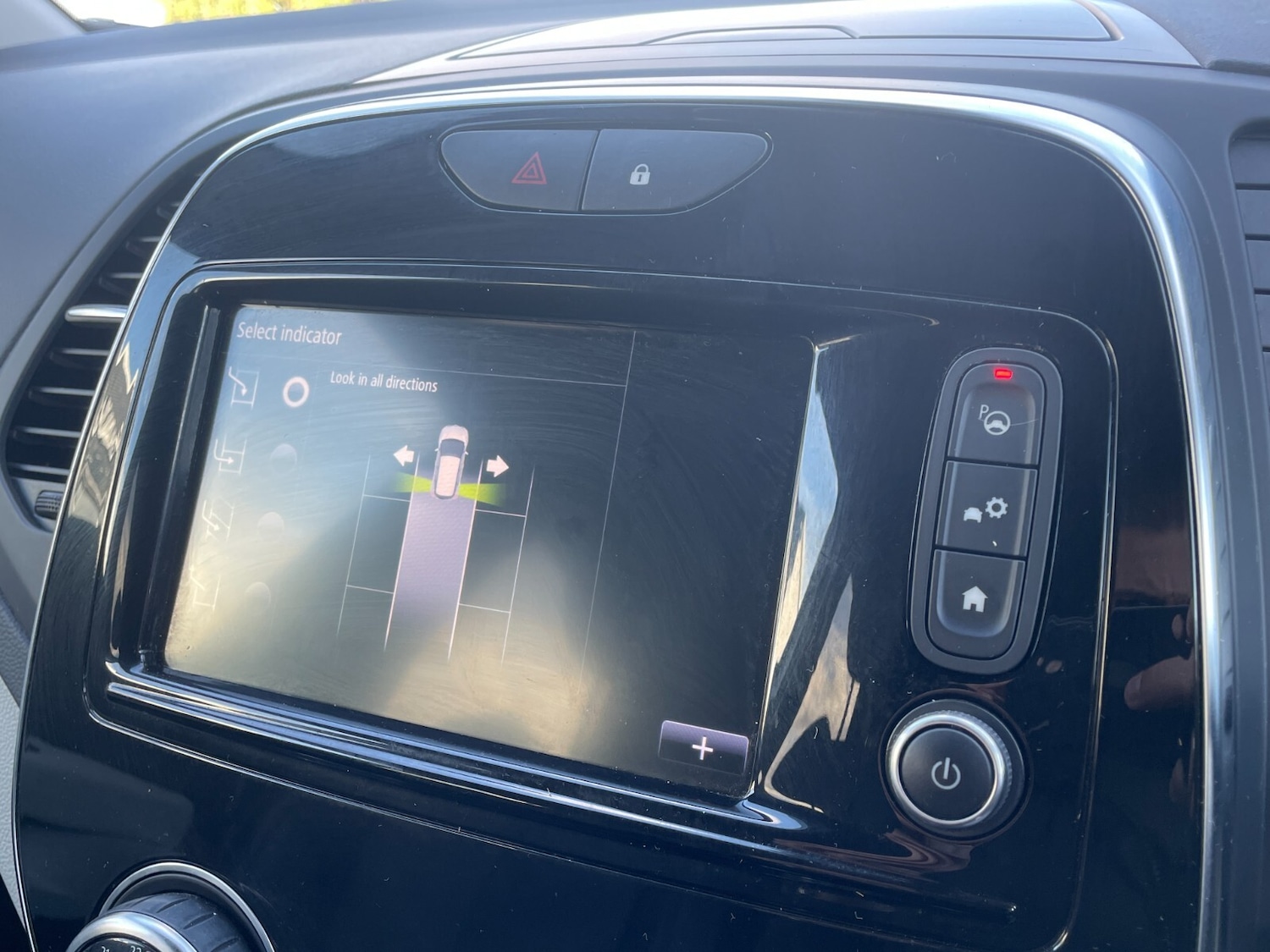 Used Renault Captur 2019 for sale - 76276322: Photo 33