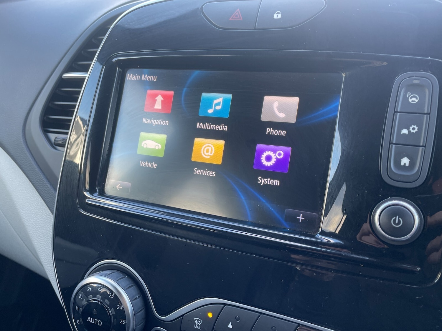 Used Renault Captur 2019 for sale - 76276322: Photo 34