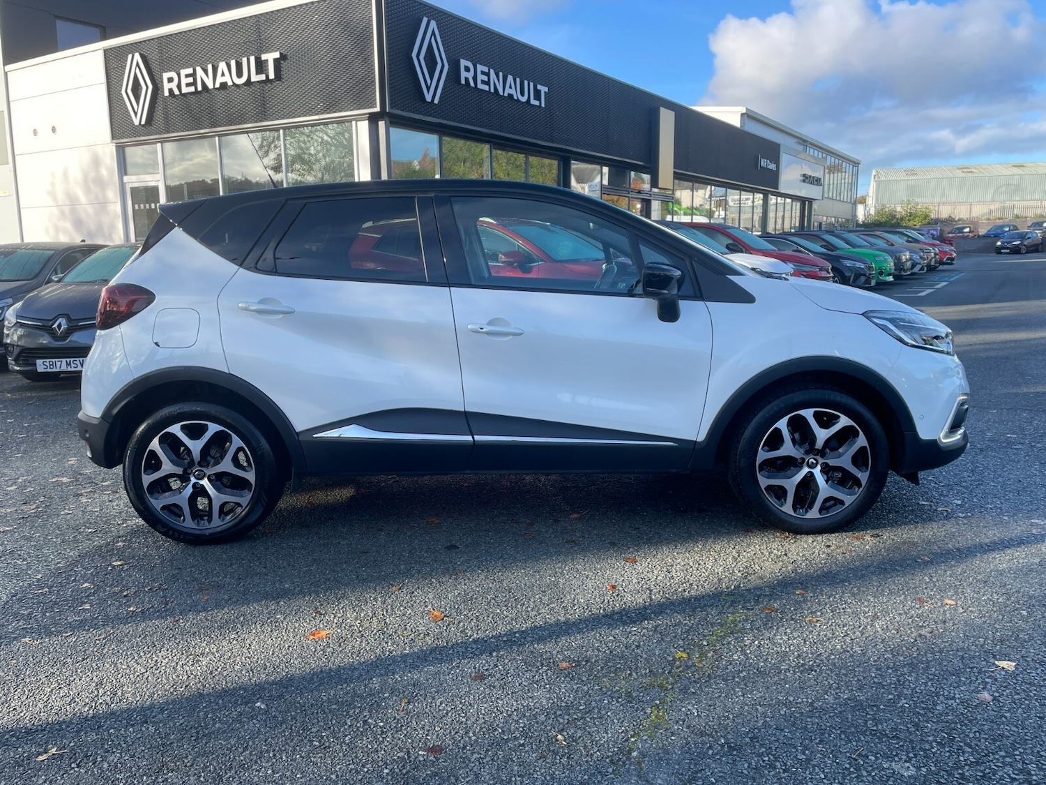 Used Renault Captur 2019 for sale - 76276322: Photo 8