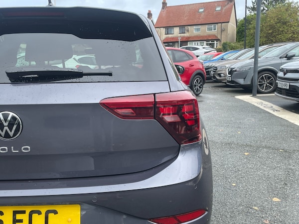 Used Volkswagen Polo 2024 for sale - 76276782: Photo 17